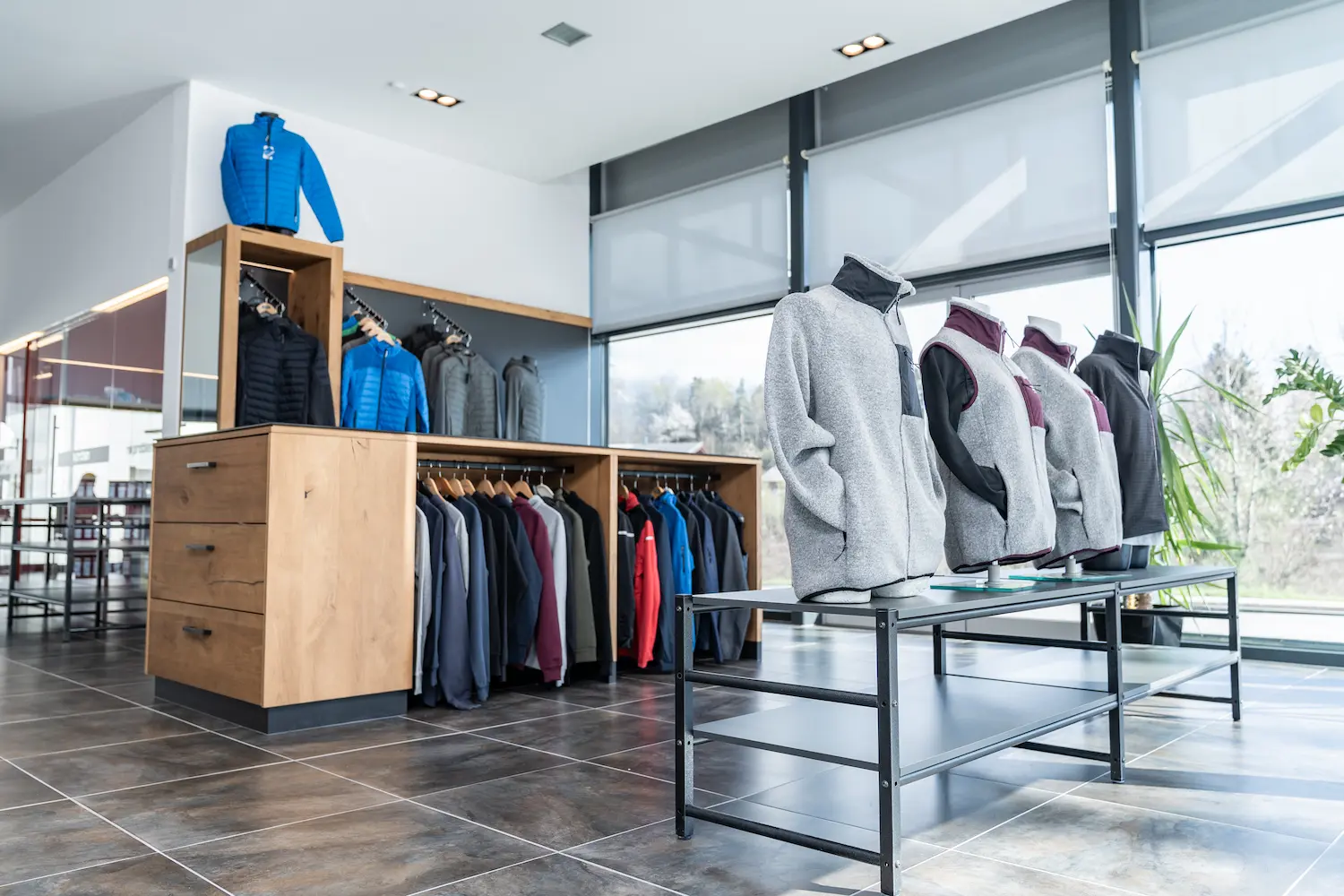 NO_PROBLEM_Showroom-34